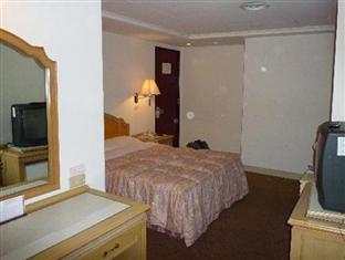 Hotel Flowers Тайпей Екстериор снимка